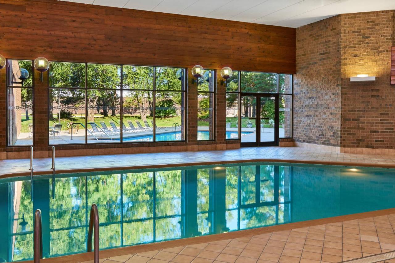 Four Points By Sheraton Milwaukee North Shore 3* Brown Deer